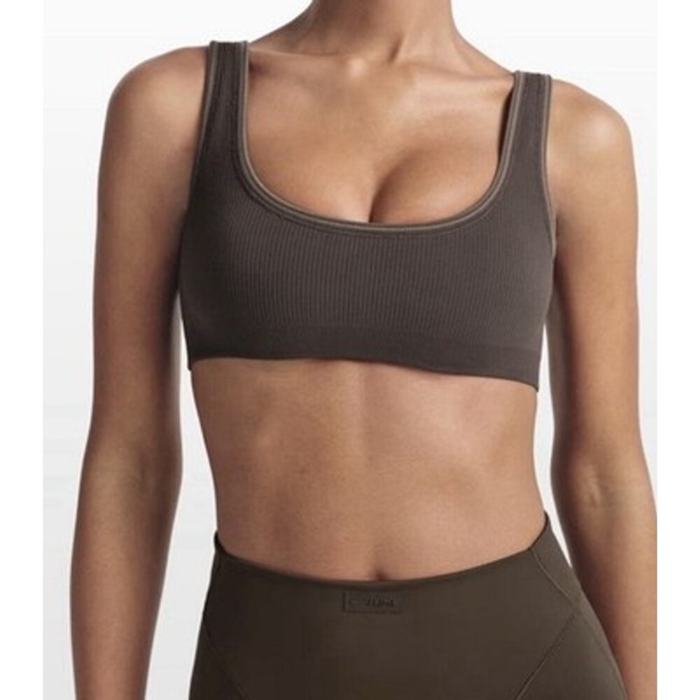NWT Nike x SKIMS Ribbed Seamless Micro Scoop Bra Women's Size L Phoenix/Truffle